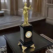 Часы «Фемида» из офиокальцита и долерита, 275 мм — оригинальный подарок — фотография 1