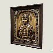 На память: Святой Николай Чудотворец икона резная из дерева — фотография 3