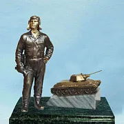 Бронзовая композиция «Броня Победы» — красивый подарок — фотография 2