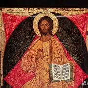 Икона деревянная "Спас в Силах" — красивый подарок — фотография 2