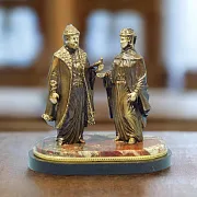 Статуэтка "Петр и Феврония" (яшма) — оригинальный подарок — фотография 1